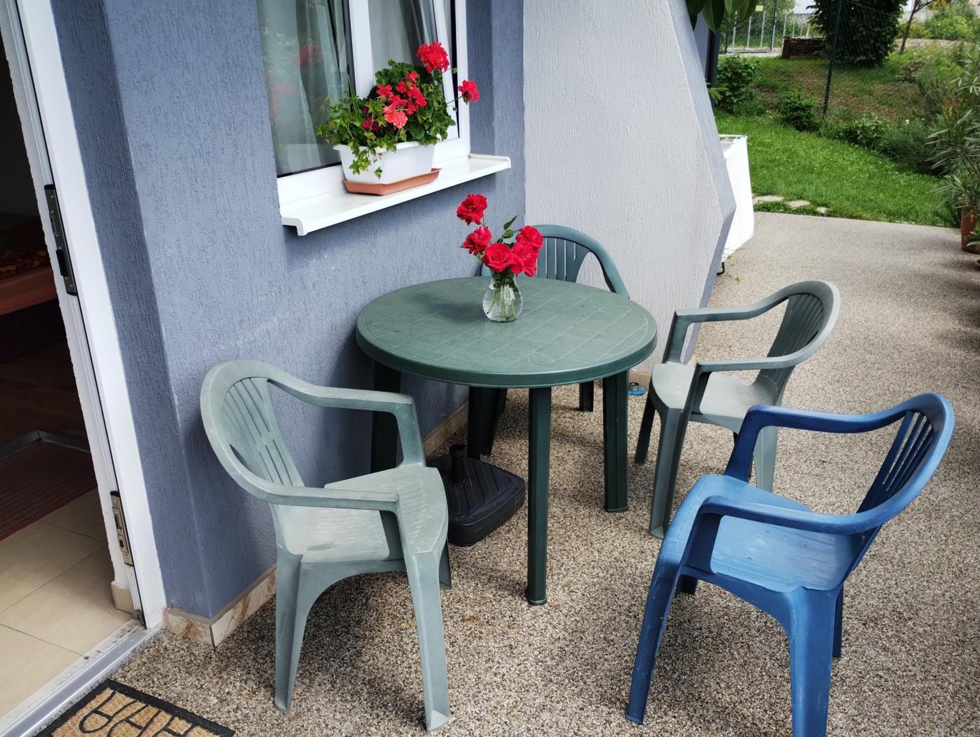 Apartmany Fantagiro Kaluza Exterior photo